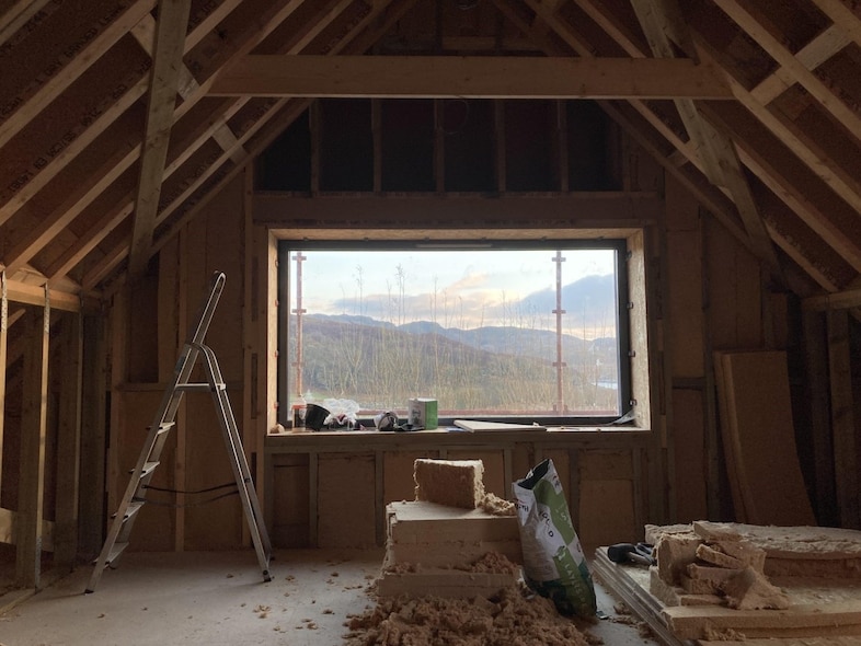 HULALA, Vinca Petersen 