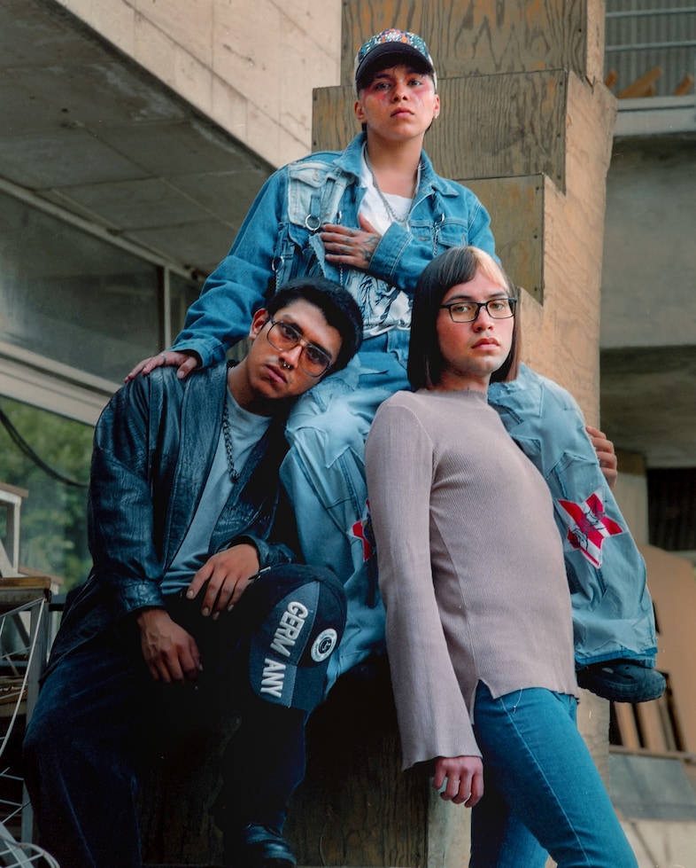 A Caged Dog Barks the Fiercest - Dazed - ROTC 16 20