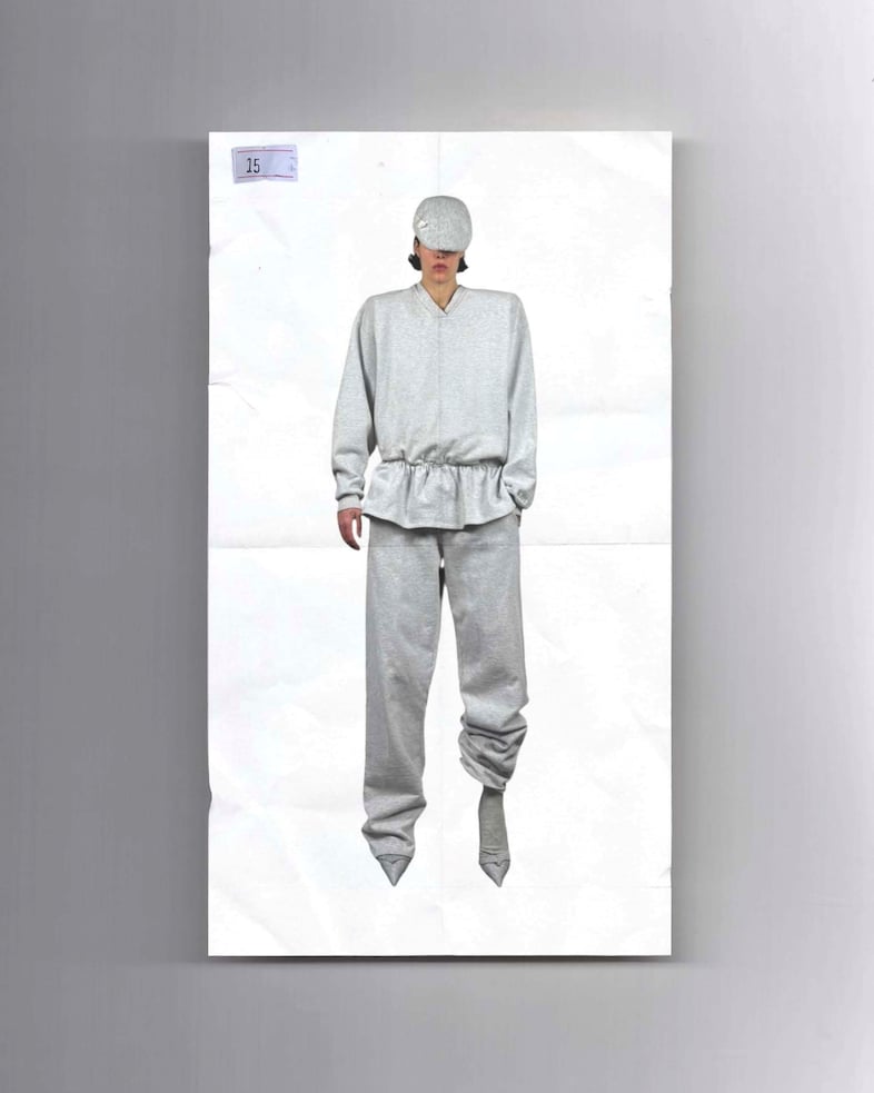 Uniform AW26 Betsy Johnson 16