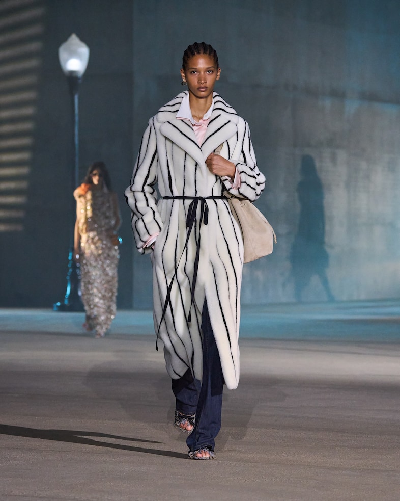 DIOR_W_RTW_CRUISE27_FRONT_LOOK_09_4x5 2