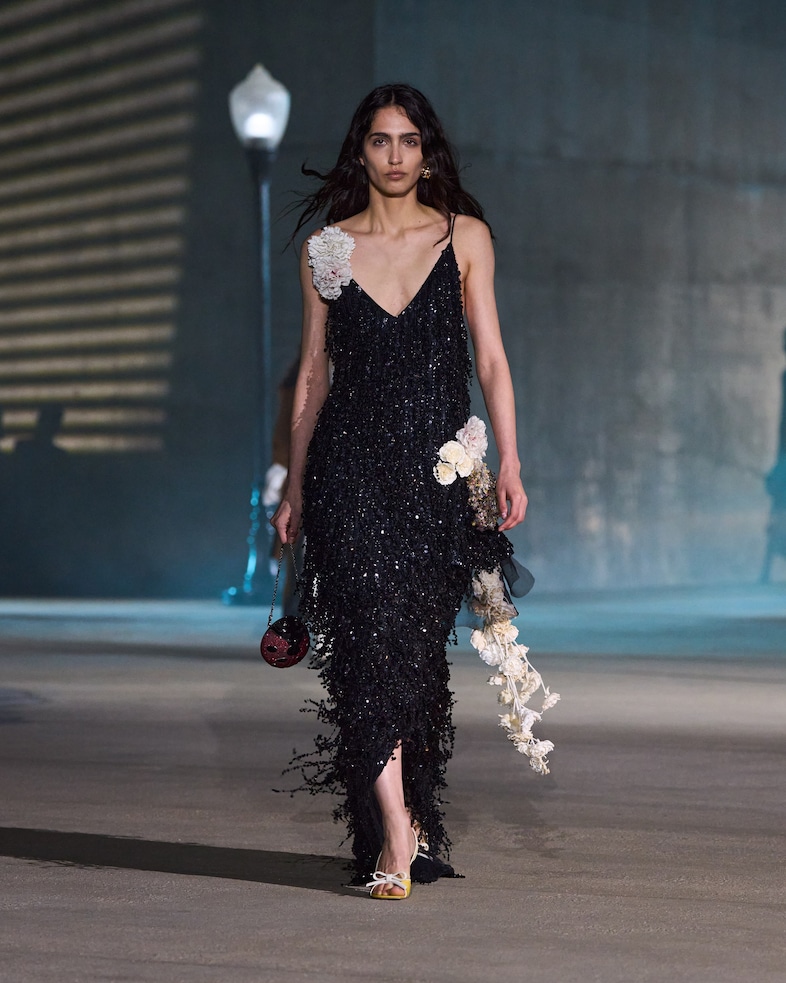 DIOR_W_RTW_CRUISE27_FRONT_LOOK_12_4x5 4