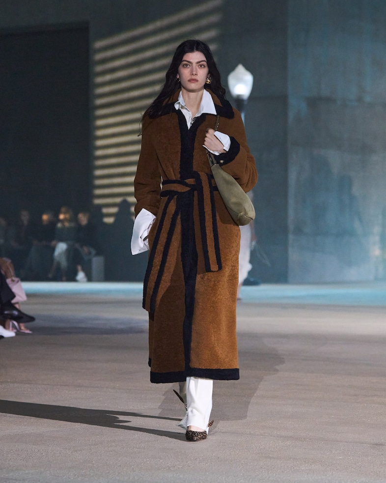 DIOR_W_RTW_CRUISE27_FRONT_LOOK_13_4x5 5
