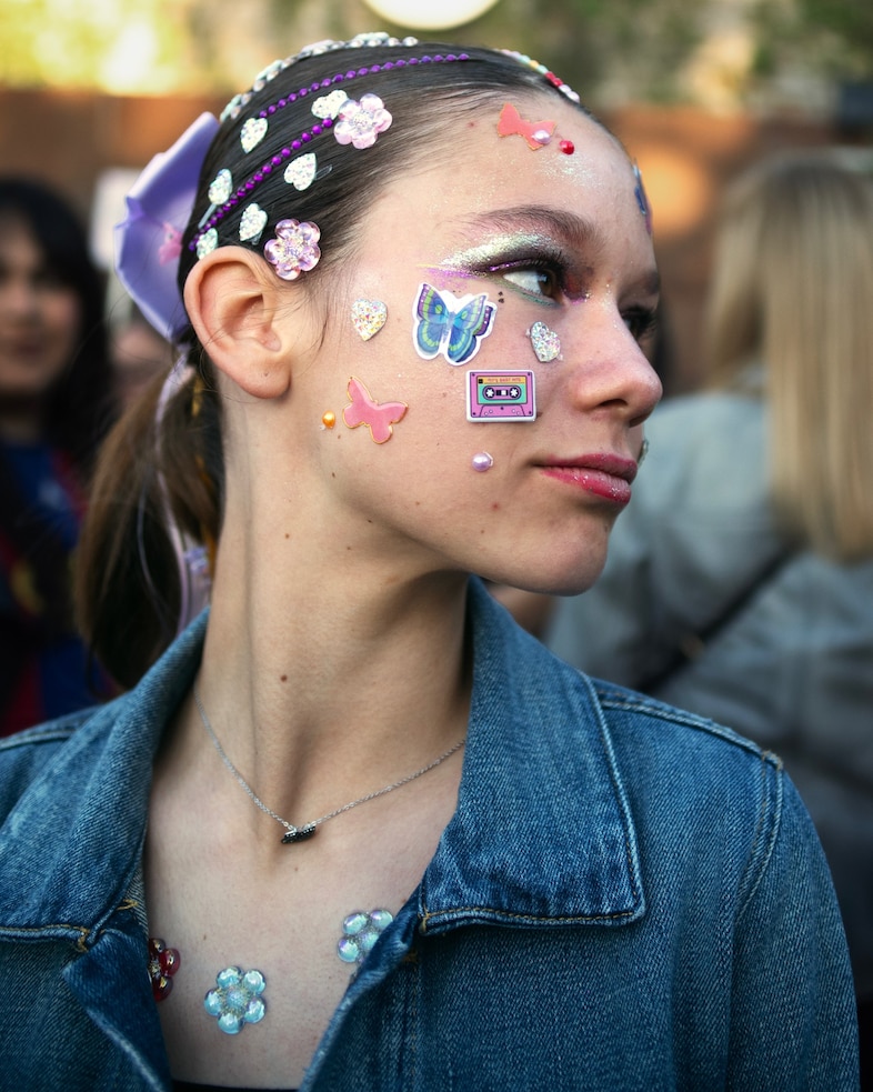 Olivia Rodrigo fans in Barcelona 21