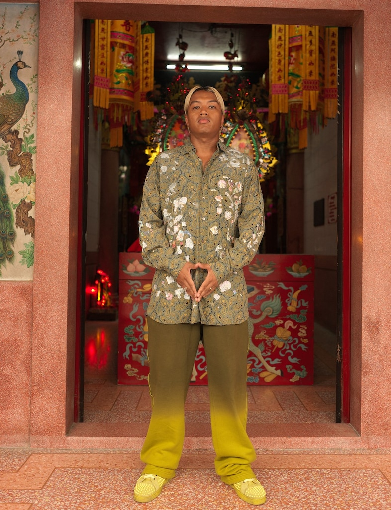 DC292_P3_ThaiboyDigital_DhamSirfuengfung_DomeSongp