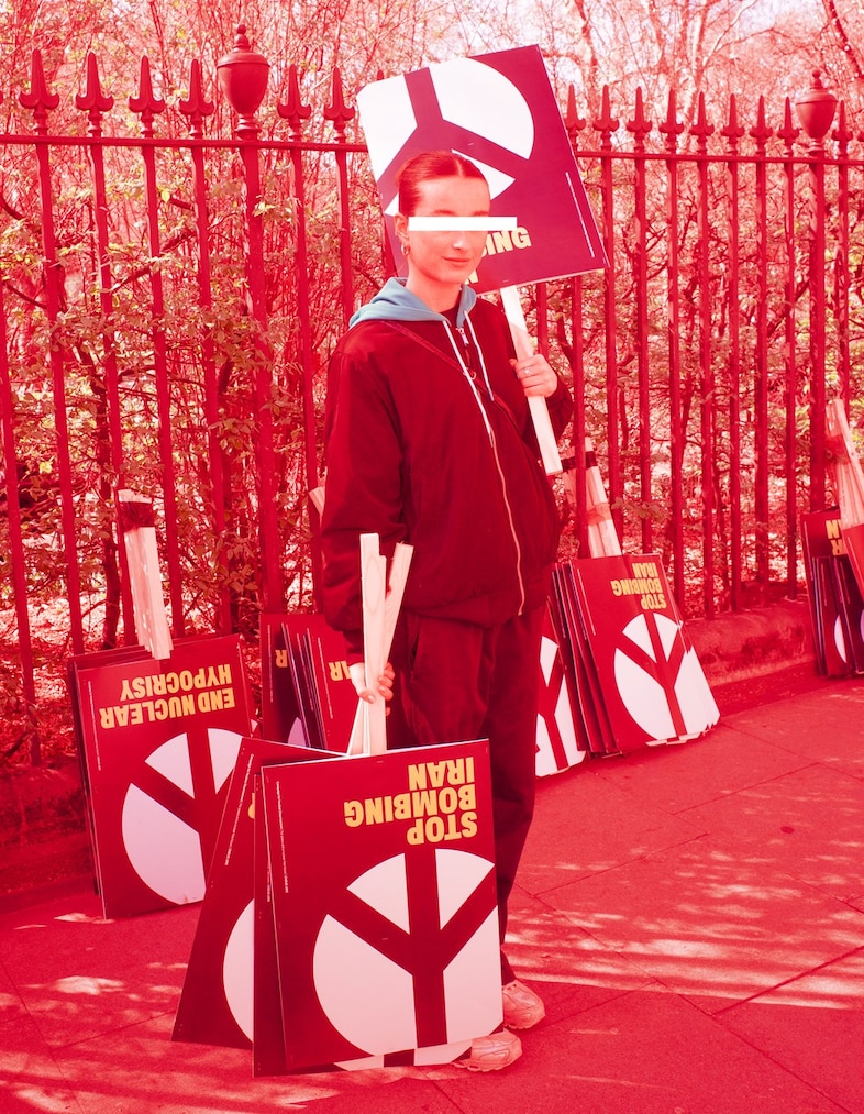 Gareth McConnell, London’s 2026 anti-war protest 5