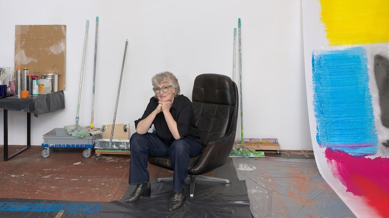 Art writers! Join Dazed Club for your chance to interview Renée Levi for us