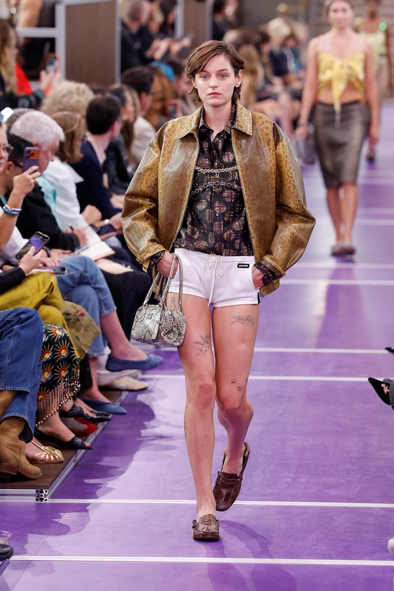 Miu Miu SS27 turns acting royalty into sporty librarians