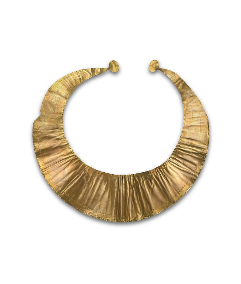 The Irish Lunula c.2000-1500 BC 6