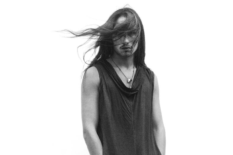 トップス isatomomomo 0044 Paris | Dazed