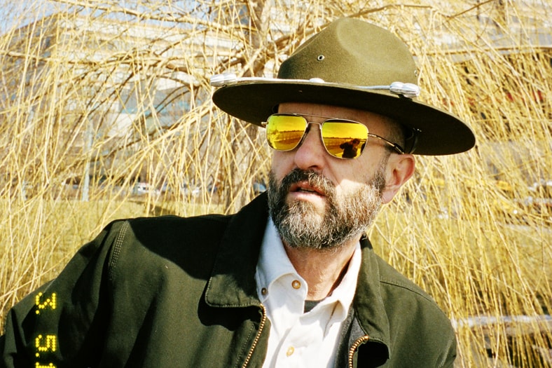 ブランドバッグ通販サイト by Carhartt x Kimmel Adam EXCLUSIVE: Ari Dazed | Marcopoulos アート・デザイン・音楽