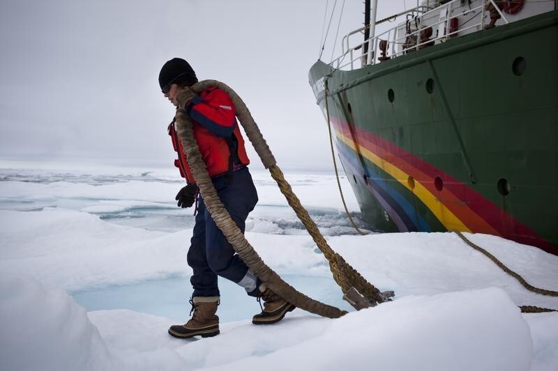 Georgia Hirsty with Mooring Line 0
