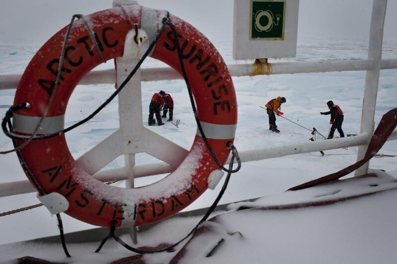 Research on Fram Strait Ice Floe 17