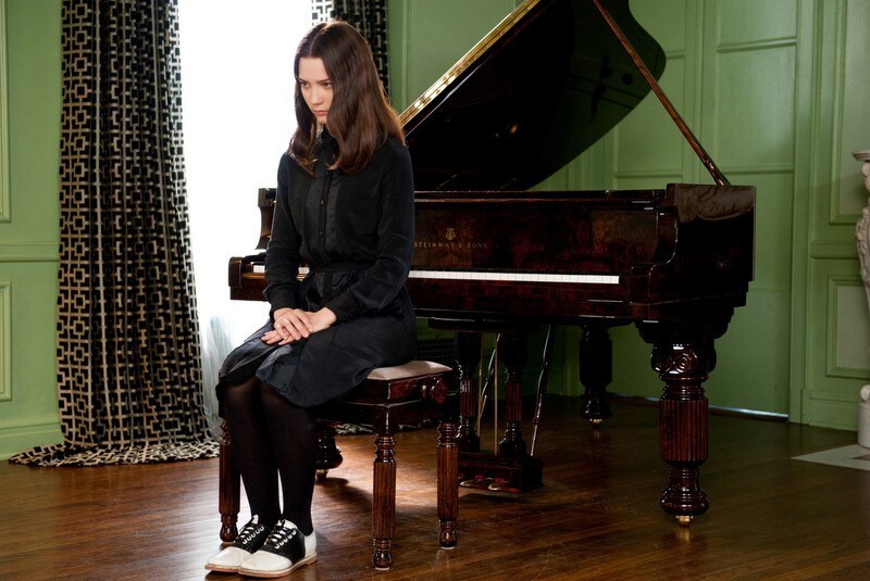 Stoker_Mia-Wasikowska-black-dress-shoes-mid_Image- 13