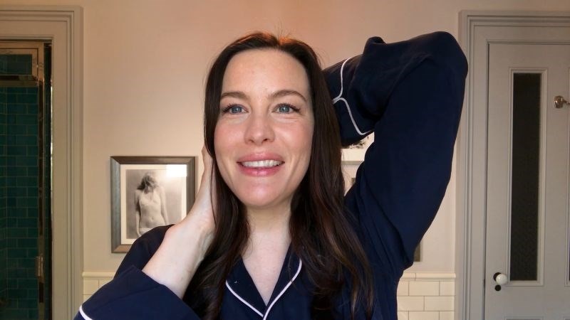 vogue tutorial liv tyler self care 