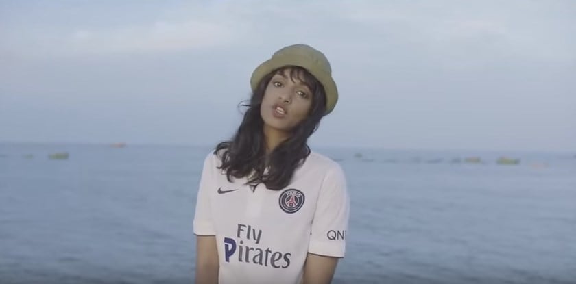 mia-borders-2