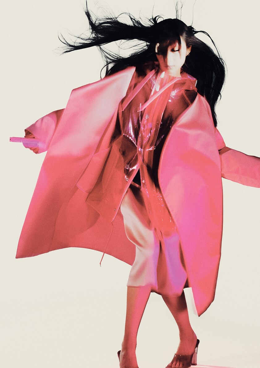 E01_EscentricMolecules_Pink_1996_A3_PORTRAIT_CMYK