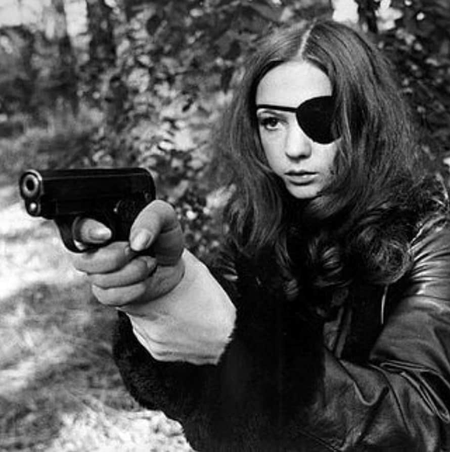 lesfemmespsychotiques blood gore rose mcgowan grace jones 6