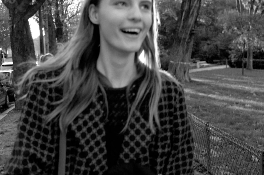 Around the Grand Palais, on the way to the Vanessa 13