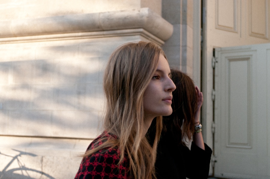 Around the Grand Palais, on the way to the Vanessa 12