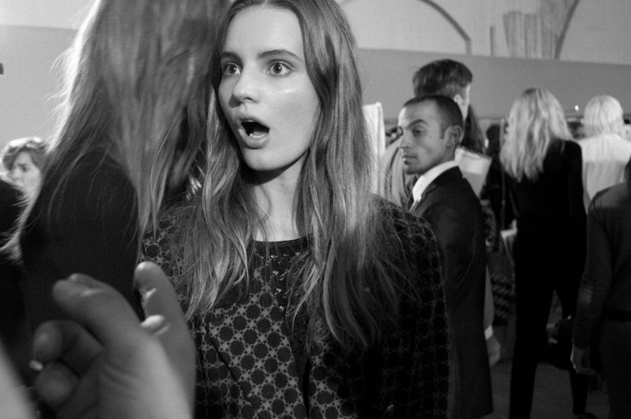 Chatting, Vanessa Bruno backstage 3