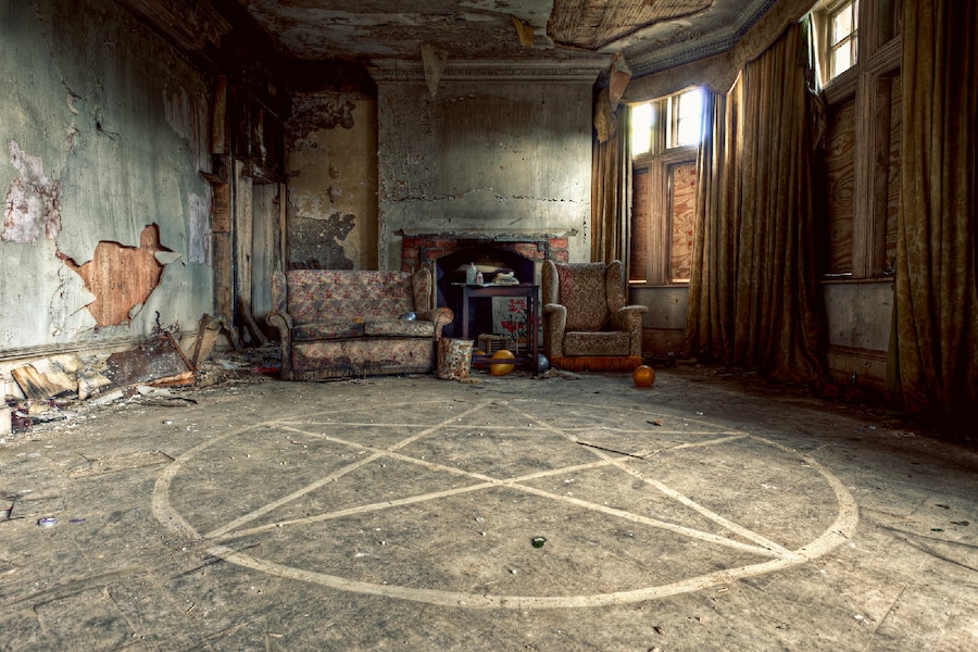 Pentagram - Gina Soden 4