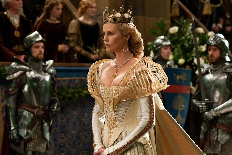 Colleen Atwood Snow White and the Huntsman wedding 6