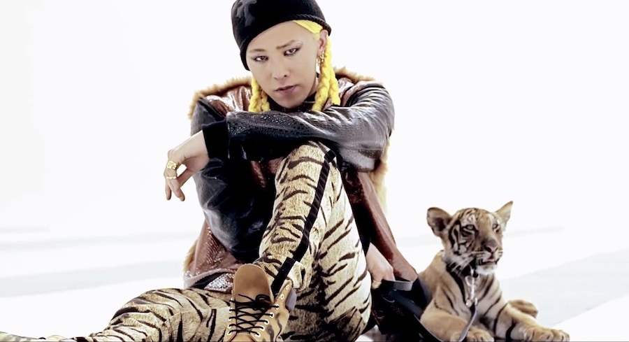 G-dragon one of a kind music video look 5
