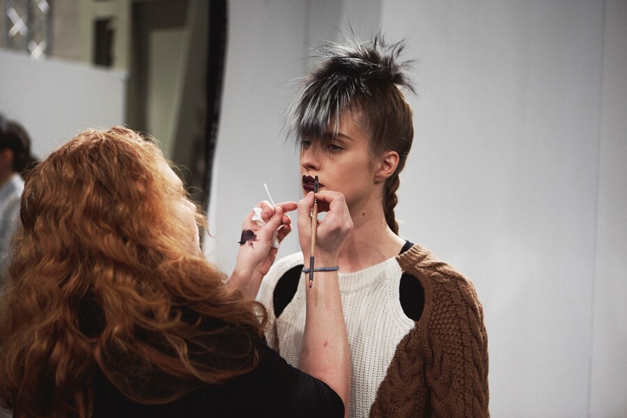 130221_FENDI-BACKSTAGE_0258 8