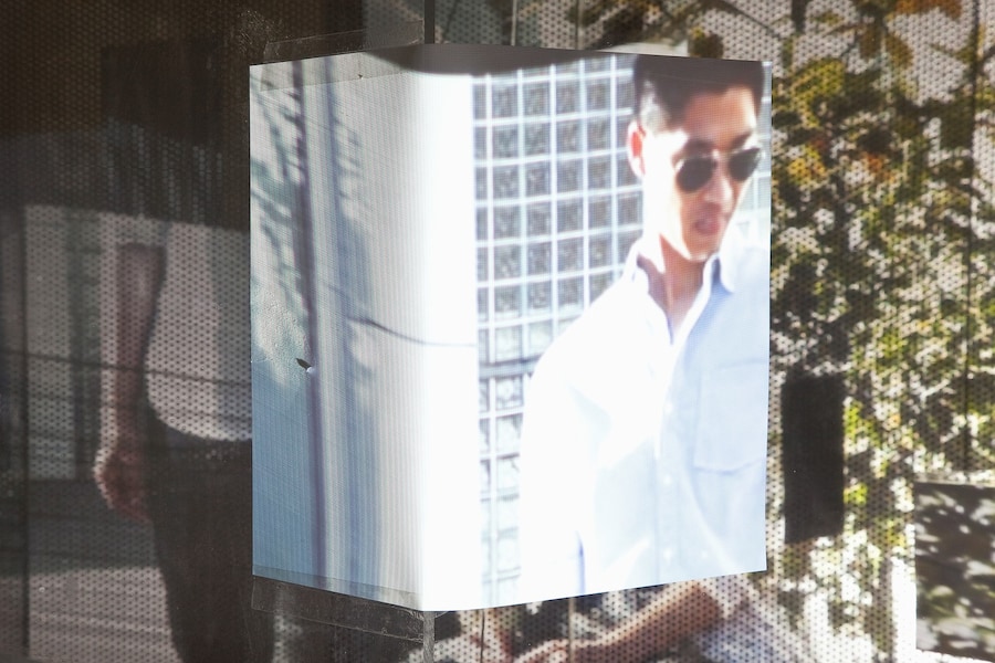 Neil Beloufa, &#39;Nice seats and projection..&#39;, Photo 1