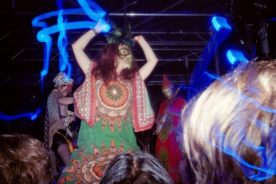 8715290698_ab98186376_b 21