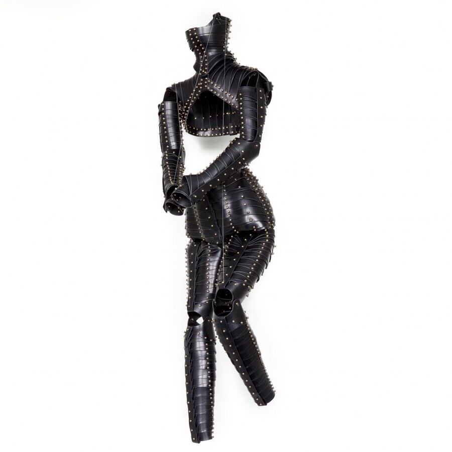 &#218;na Burke - Fragmented Figure - Image 1 0