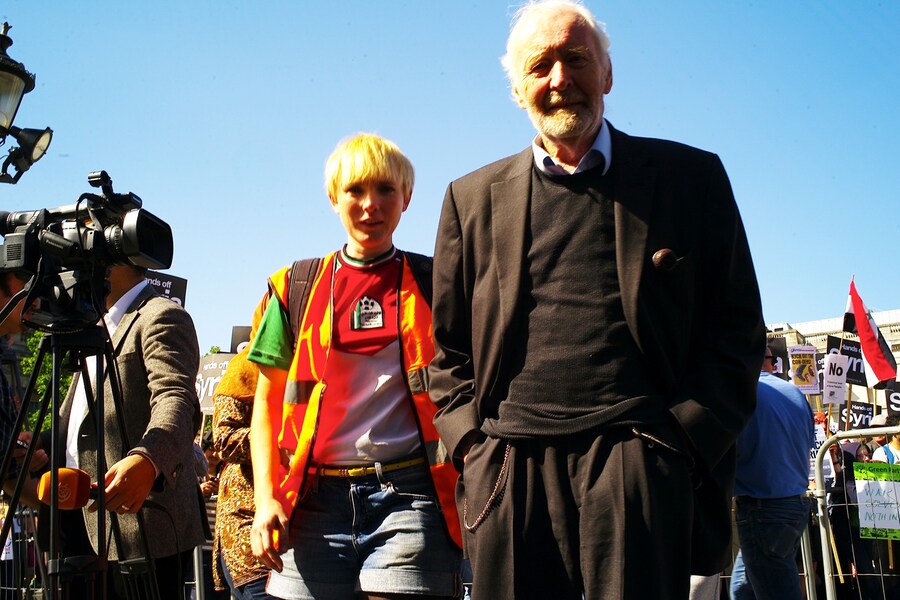 Syrian anti-war march 16