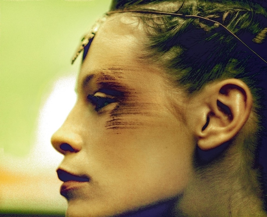 MUA Inge Grognard, photo Ronald Stoops, Dries AW97 11