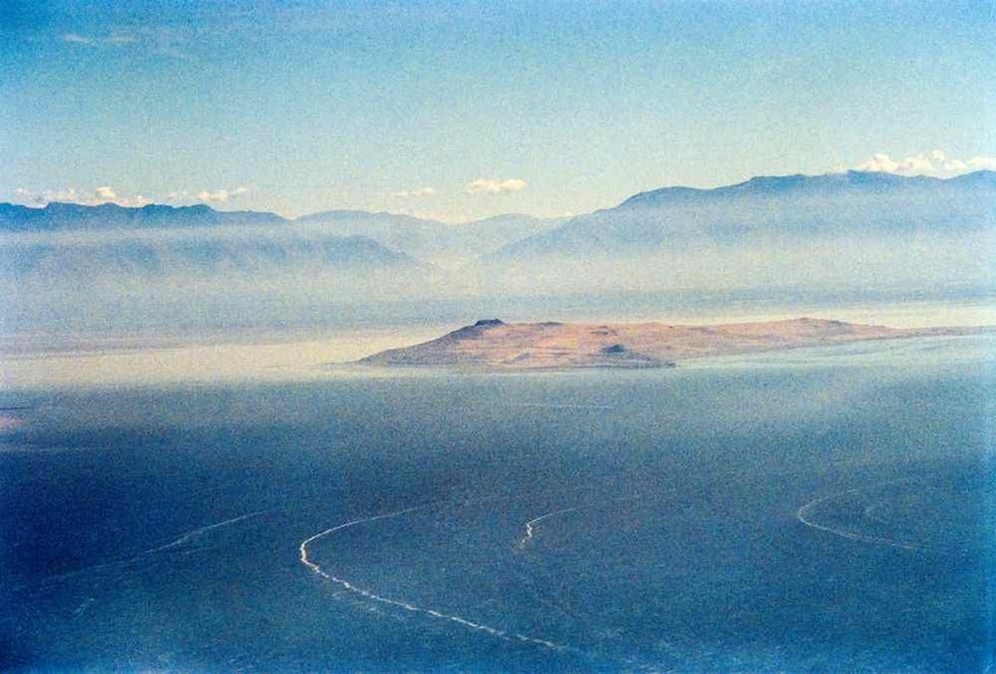 JM21232-009c 26