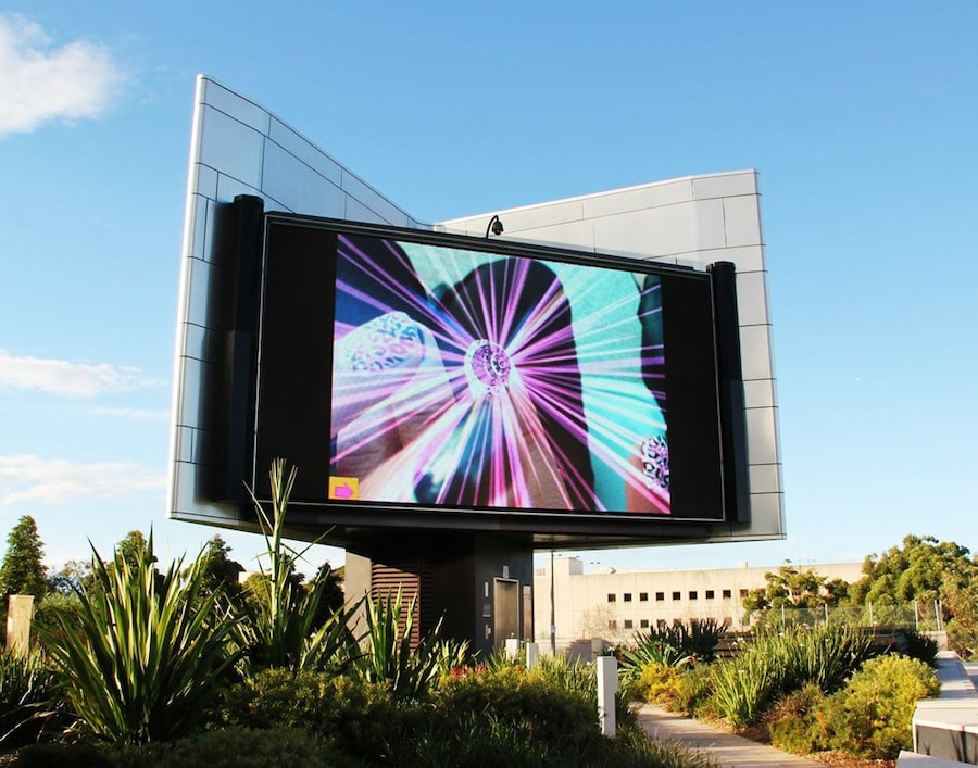 Metaverse-Billboard-1 14