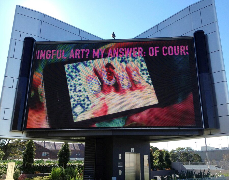 Metaverse Billboard 3_Photo by Riccardo Peach 15