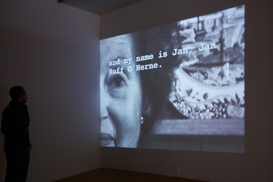 Video installation of former Dutch &quot;comfort woman&quot; survivor 5