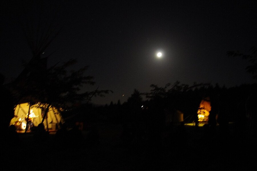 Inside Japan&#39;s wild psych raves 9