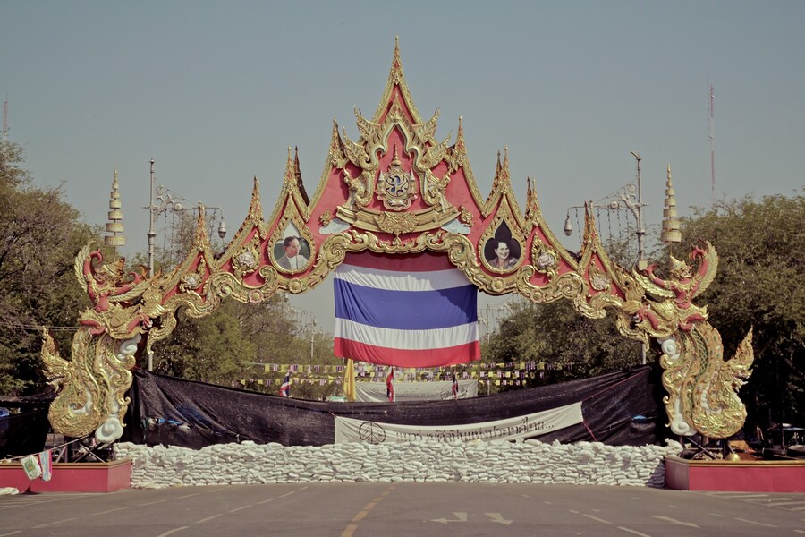BKKShutdown_Dazed_Web_1 9