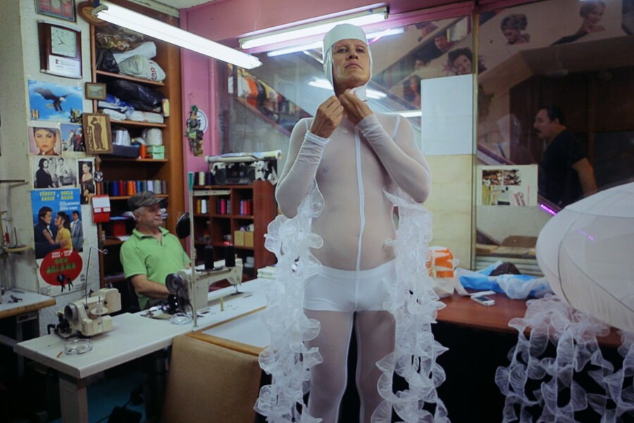 Istanbul&#39;s Transgender Queens 15