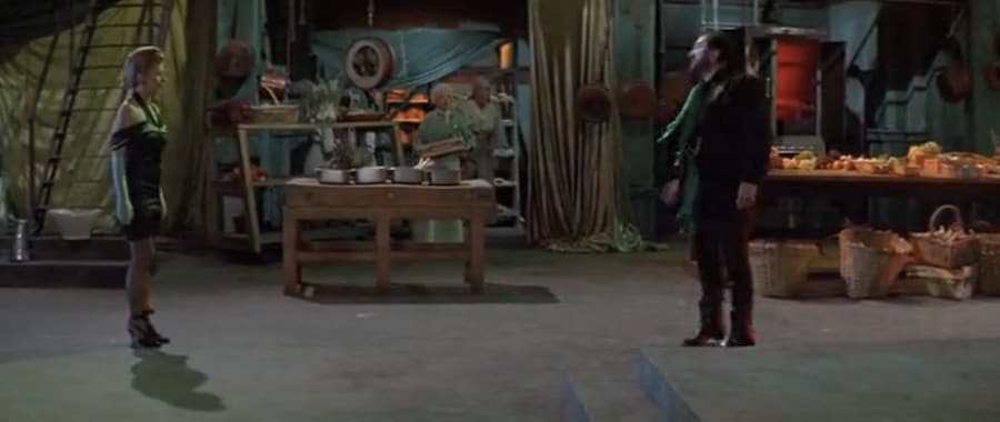 The Cook, the Thief, His Wife &amp; Her Lover 7