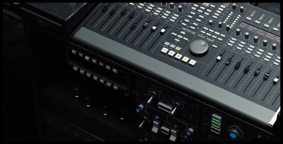 Melba's Call Up-Close 3