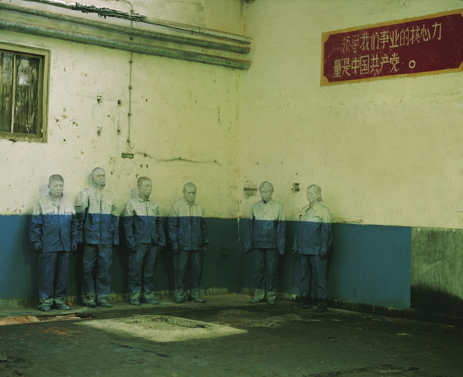 Liu Bolin - Hiding in the City No.18 - Laid Off 10