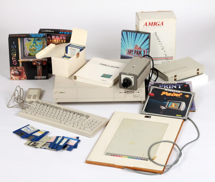 4_Commodore_Amiga_computer_equipment_used_by_Andy_ 3