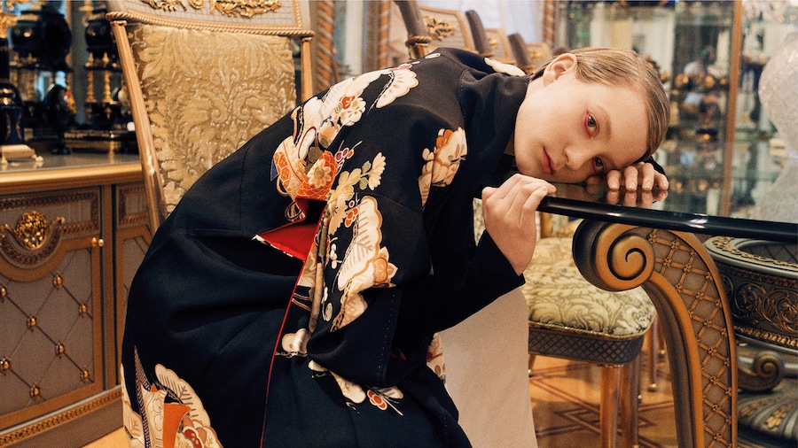 Mia Wasikowska