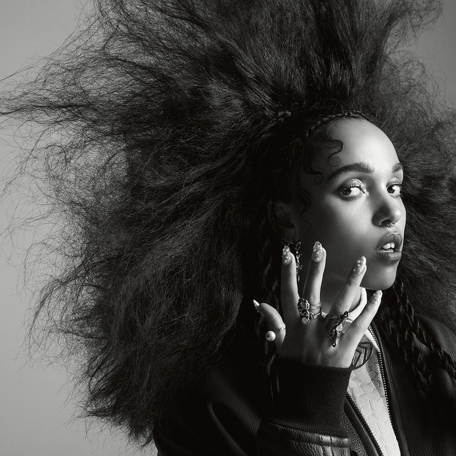FKA twigs 7