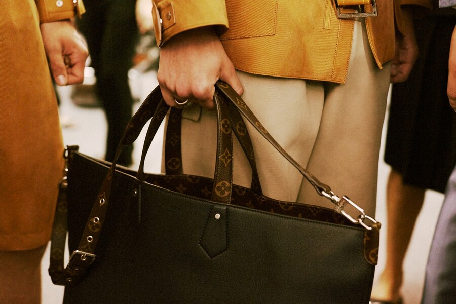 Louis Vuitton SS15 Mens collections, Dazed backstage 16
