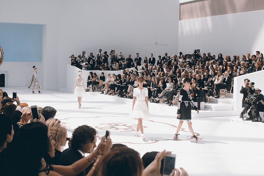 Chanel Haute Couture AW14 Susie Bubble Karl Lagerfeld 2