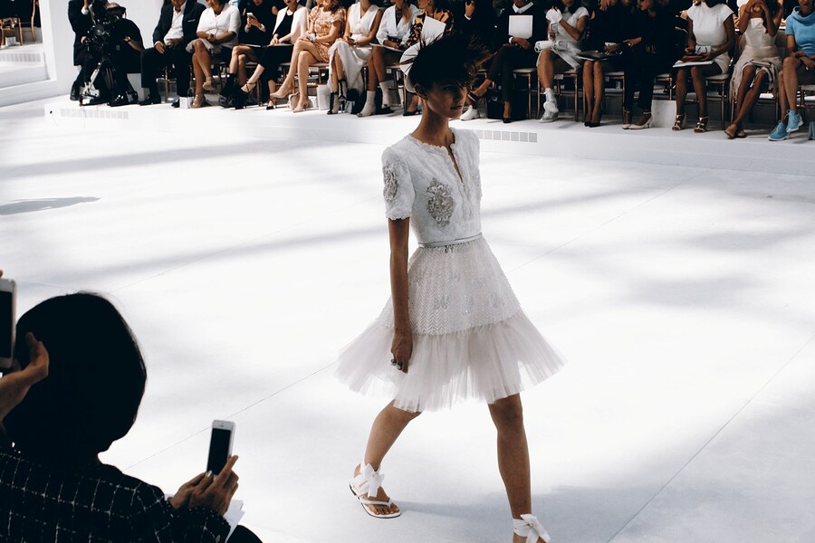 Chanel Haute Couture AW14 Susie Bubble Karl Lagerfeld 3