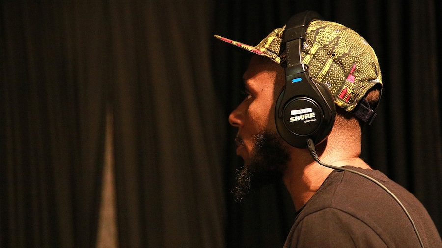 Mos Def in the booth 2